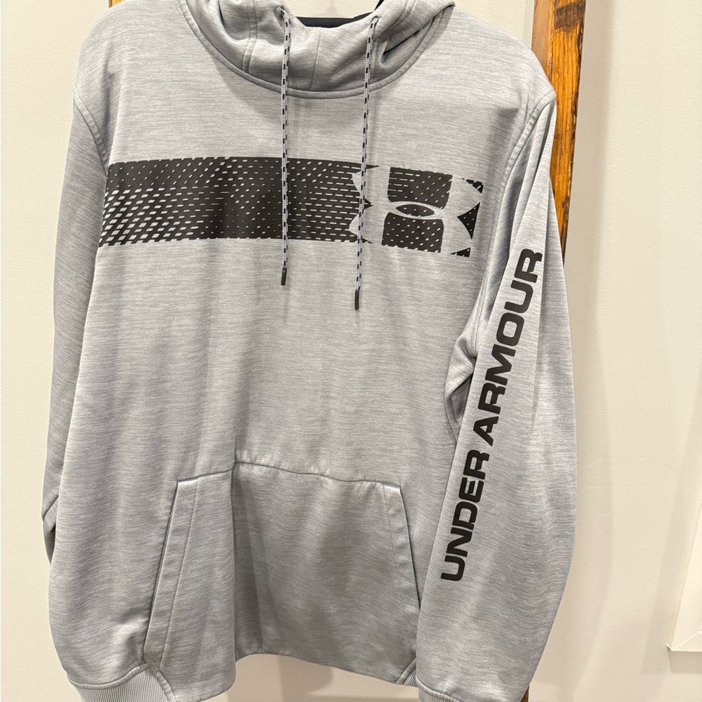 Under Armour Men's Light Gray Hoodie with Black Accents